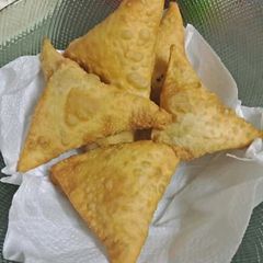 Mashed Potatoes Samosa A picture of Mashed Potatoes Samosa.