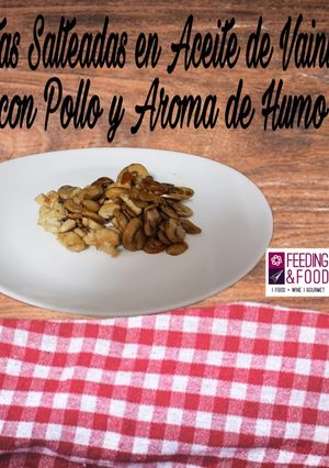 Foto principal de Setas salteadas con aceite de vainilla, con pollo y aroma de humo
