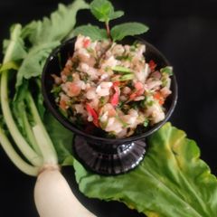 A picture of Radish salad.