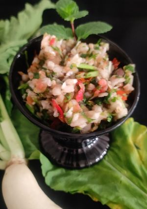 A picture of Radish salad.