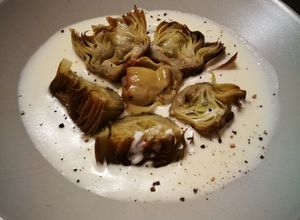 Foto principal de Alcachofas en salsa de Idiazábal