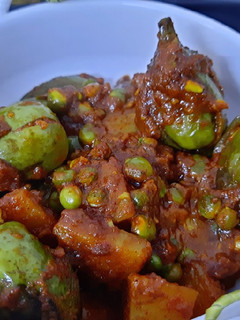 ભરેલા રીંગણ (Bharela Ringan Recipe In Gujarati) રેસીપી મુખ્ય ફોટો
