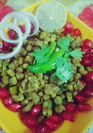 A picture of Boiled moong daal.