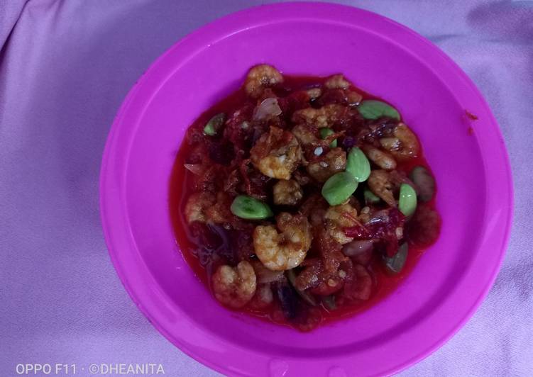 Langkah Mudah untuk Membuat Sambel udang pete yang Enak Banget