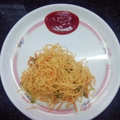 A picture of Sooji noodles healthy version.
