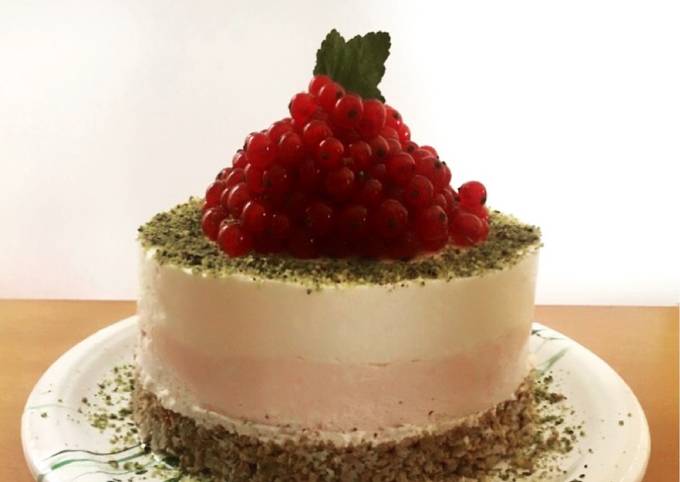 Torta fredda allo yogurt e ribes 🌷