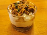 Une photo de poire et speculoos