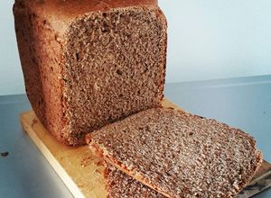 Una foto de Pan tipo Pumpernickel para panificadora