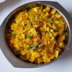 A picture of Cabbage Masala curry.