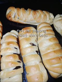 Foto resep Roti 🍞 Isi Pisang 🍌Coklat 🍫dan Keju