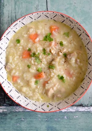 A picture of Creamy Chicken Soup.