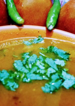 टैंगीं टोमाटो कोरमा (tangy tomato korma recipe in Hindi) रेसिपी मुख्य फोटो