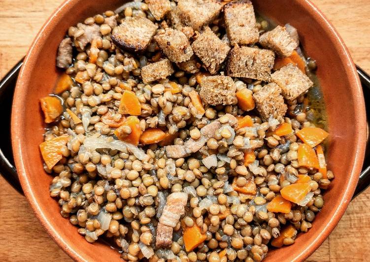 Steps to Make Favorite Zuppetta di lenticchie verdi con pane all&#39;aglio