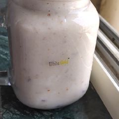 A picture of Dates and banana shake.