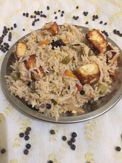 பன்னீர் புலாவ்🥄🥄 செய்முறை முக்கிய புகைப்படம்