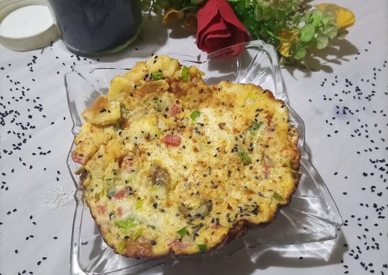Cheesy kalonji bread egg