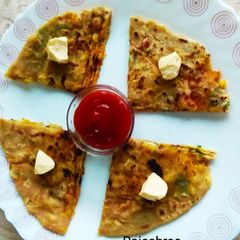 A picture of Aloo Paratha.