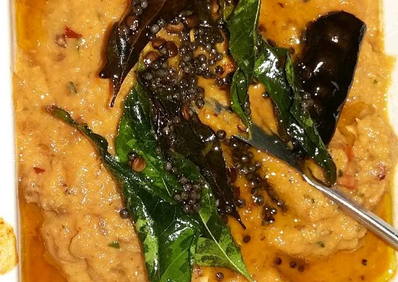South Indian onion tomato chutney