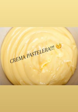 Una foto de Crema Pastelera!.. riquísima!😋