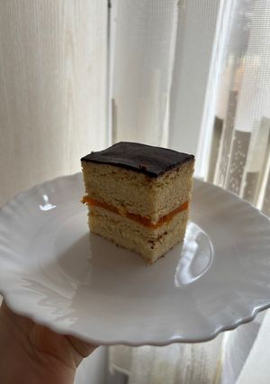 Grízes-krémes sütemény recept fotója