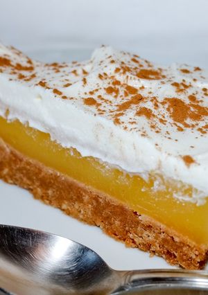 Φωτογραφία της συνταγής Δροσερό γλυκό μπισκότου με κρέμα φυσικό χυμό πορτοκάλι