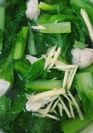 Hình của món Canh cải xanh cá thác lát.