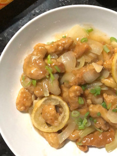 Foto resep Ayam saus lemon madu (honey lemon chicken)