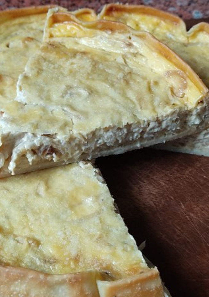 Una foto de Tarta de cebolla fácil y rápida