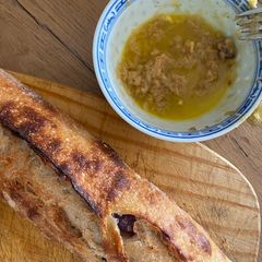 Garlic bread to drool for… A picture of Garlic bread to drool for….