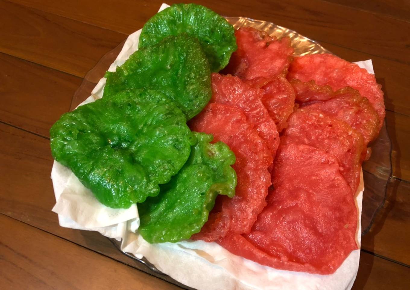 Kue cucur warna warni