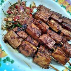 A picture of Sate Tahu panggang teflon.