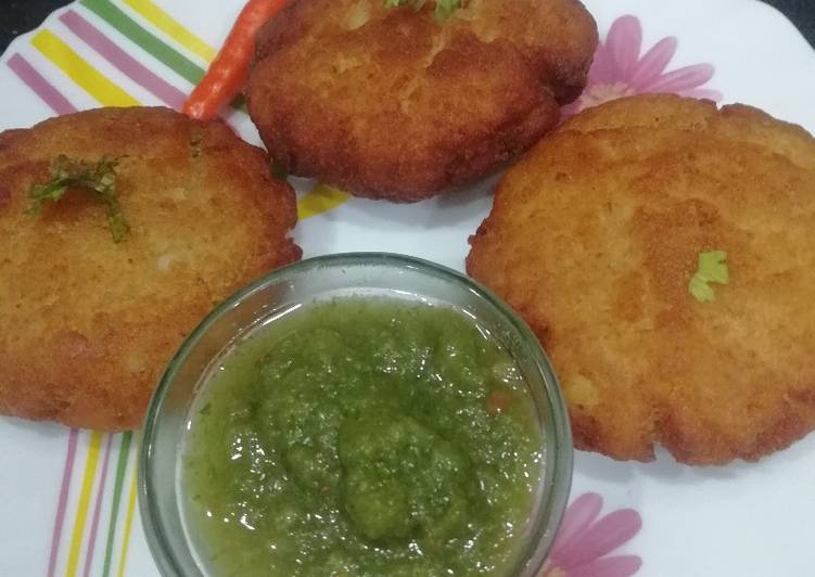 Crispy Kachori