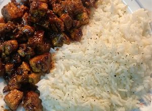 Foto principal de Tofu crujiente en salsa