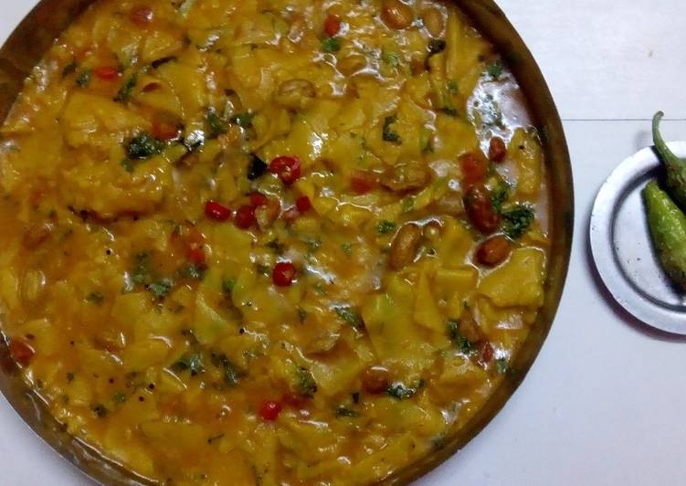 Quick and Easy Dal Dhokli