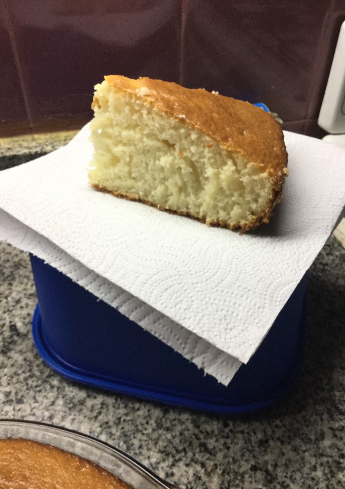 Una foto de Bizcochuelo esponjoso, fácil y rápido