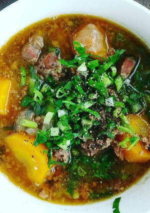 Hình của món Bò hầm pate, tiêu xanh.