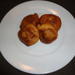 A picture of Banana Fritters.