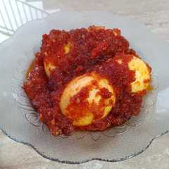 A picture of Telur Balado.