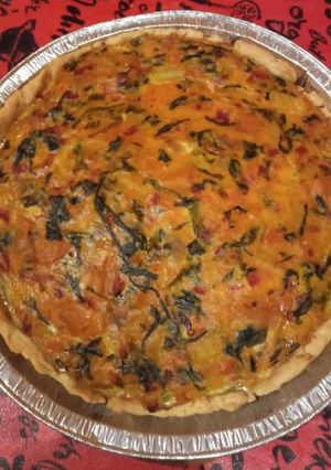 Una foto de Tarta de Calabaza + Tomates + Vegetales!!🇦🇷❤️
