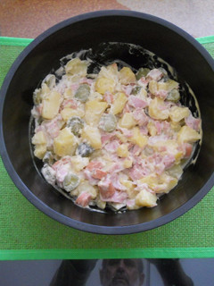 Una foto de ENSALADA DE PATATA (kartoffesalat)