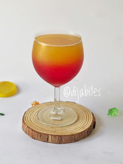 A picture of Mango grenadine punch.