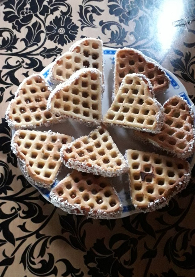 Una foto de Waffles relleno de manjar❤