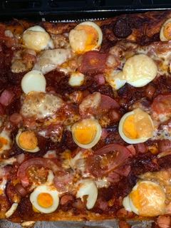 Magyaros pizza recept fotója