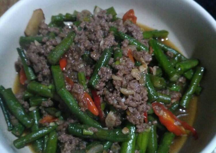 Oseng kacang panjang daging giling