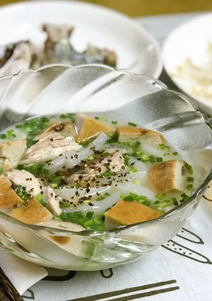 Hình của món Bánh canh cá bột xắt.