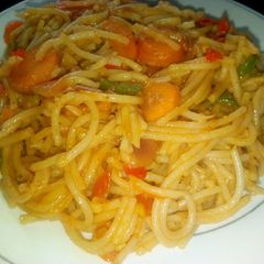 A picture of Fried Spaghetti.