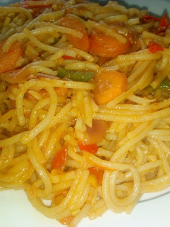 A picture of Fried Spaghetti.