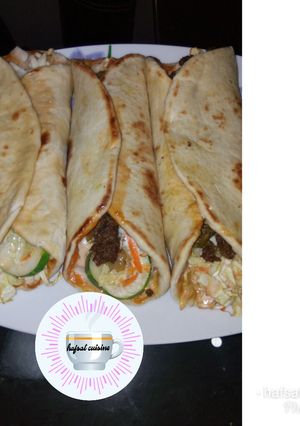 A picture of Beef shawarma.