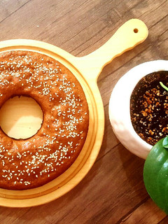 عکسی از دستور کیک خرما و گردو