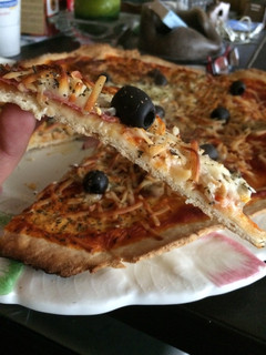 Una foto de Pizza 4 estaciones casera